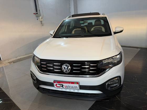 VOLKSWAGEN T-CROSS 1.0 200 TSI TOTAL FLEX AUTOMÁTICO VOLKSWAGEN T-CROSS 1.0 200 TSI TOTAL FLEX AUTOMÁTICO
